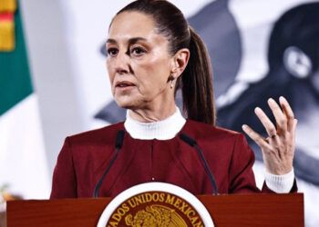 Maestros mexicanos cumplen 15 días de protestas sin acuerdo con el Gobierno