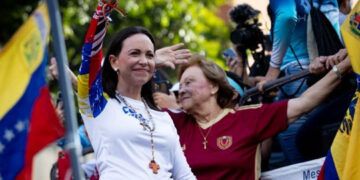 María corina machado espera negociación con maduro para transición ordenada