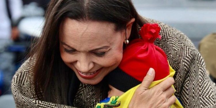 María Corina Machado: "Somos una fuerza tan grande que es imposible que el régimen no lo vea"