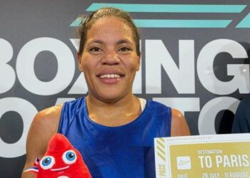 María Moronta, la dominicana que dejó de vender huevos por el boxeo
