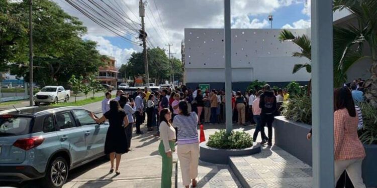 Más de 2.8 millones participaron en el simulacro nacional de evacuación por terremoto