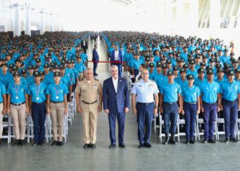Más de 5,000 jóvenes se gradúan del Servicio Militar Voluntario