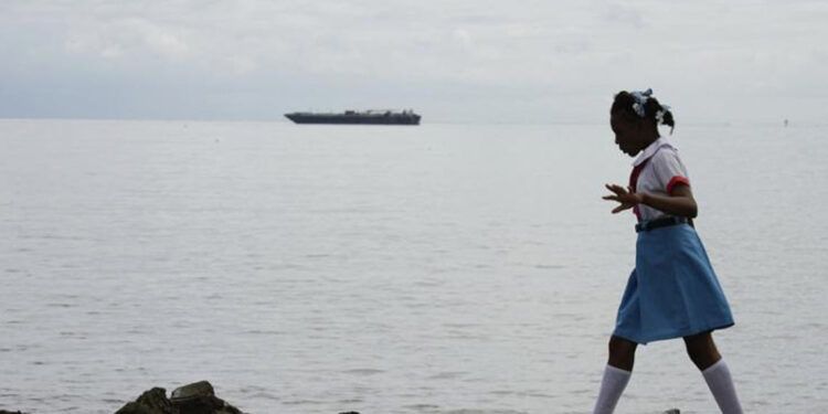 Más de 700,000 desplazados en Haití por violencia de pandillas, según la ONU