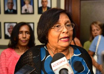 Médicos pensionados reclaman reajuste salarial y mejor seguridad social