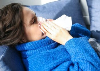 Médicos reportan más casos de reinfección por virus respiratorios