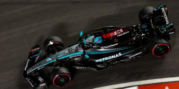 Mercedes domina en Las Vegas; Verstappen busca asegurar su cuarto título