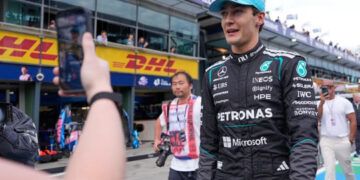 Mercedes logra doblete en clasificación del GP de Australia