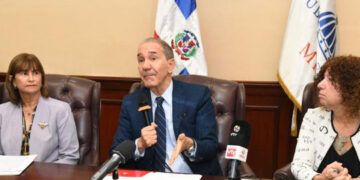 Mescyt impulsa ciudadanía digital crítica con UASD y UNESCO