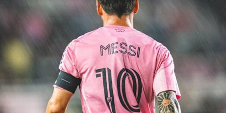 Messi renueva con Inter Miami y seguirá al menos hasta 2026