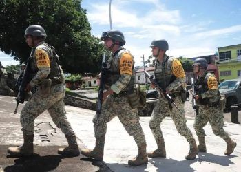 México despliega 13,372 soldados ante la llegada del huracán Beryl