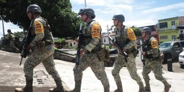 México despliega 13,372 soldados ante la llegada del huracán Beryl