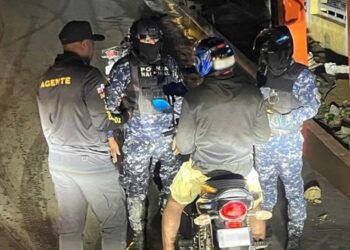 Migración detiene casi 2,000 extranjeros irregulares