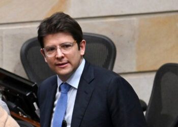Miguel Uribe supera cirugía tras atentado en Bogotá
