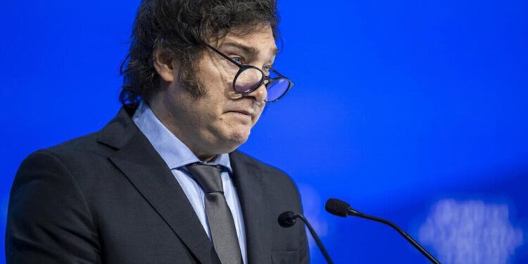 Milei condena el ataque a Trump en mitin