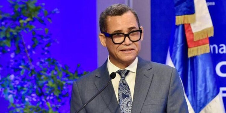Ministerio de Trabajo impulsa pasantías para recién egresados