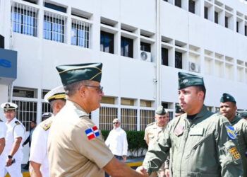 Ministro de Defensa y presidente de la DNCD refuerzan combate al narcotráfico