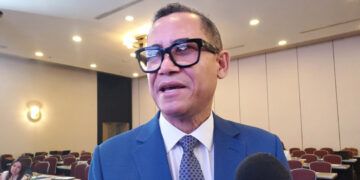 Ministro de Trabajo: crecimiento económico debe traducirse en empleos de calidad
