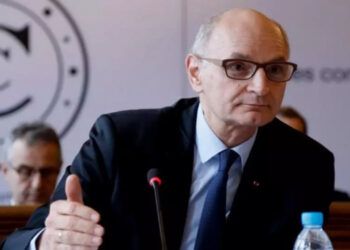 Ministro francés apoya legislar sobre consentimiento en casos de violación