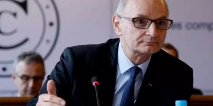 Ministro francés apoya legislar sobre consentimiento en casos de violación
