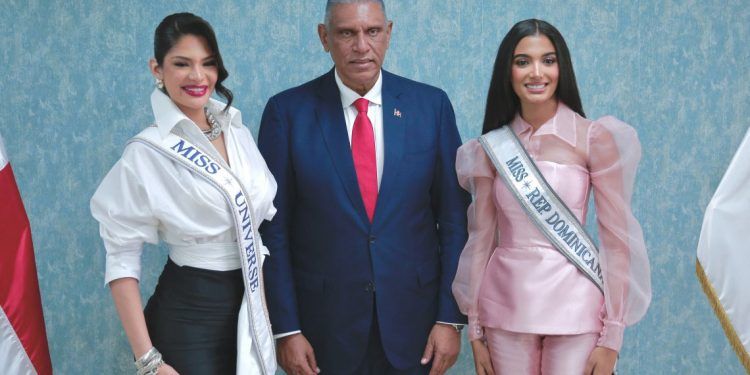 Miss universo y miss rd se unen a programas de seguridad ciudadana