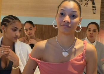 Modelos denuncian abuso policial y burlas por su vestimenta