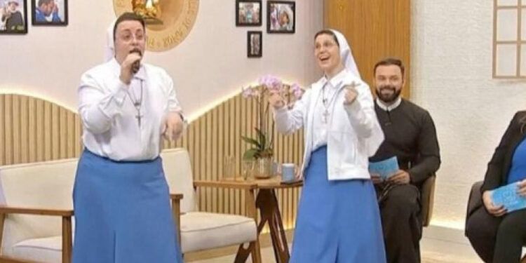 Monjas brasileñas se viralizan con beatboxing en TV católica