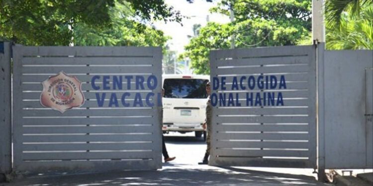 Muere ciudadana estadounidense en centro migratorio de Haina