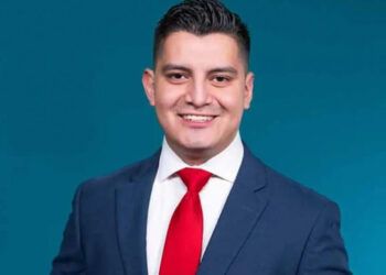 Muere el periodista Adan Manzano durante la cobertura del Super Bowl