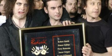 Muere Perry Bamonte, guitarrista de The Cure, a los 65 años