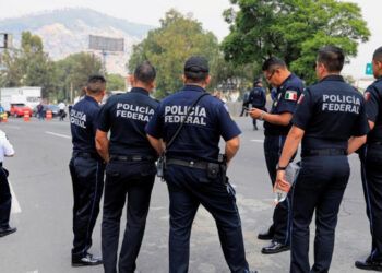 Mueren 12 presuntos delincuentes en enfrentamiento con policía en México