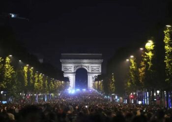 Mueren dos fans tras festejos del PSG por la Champions