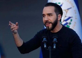 Nayib Bukele denuncia fraude electoral en Venezuela
