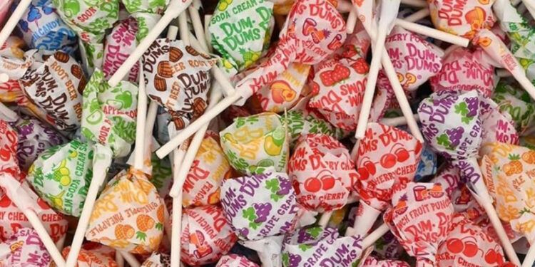 Niño pide 70,000 paletas en Amazon y gasta $4,000