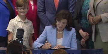 Nueva York restringe el algoritmo de las redes sociales para los menores de edad