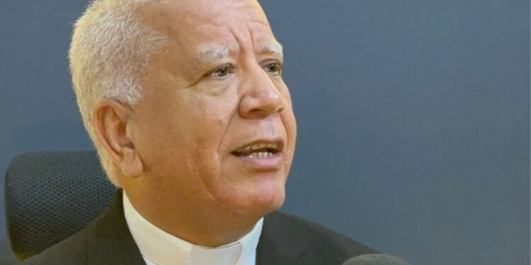 Obispo alerta que presa Monte Grande quedará incompleta