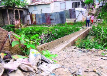 Obras Públicas inicia trabajos en Palma Real