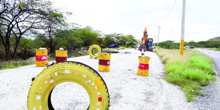 Obras Públicas promete puente en vía clave entre Villa Jaragua y Las Clavellinas