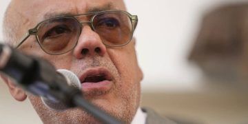 Opositores venezolanos acusados de planear actos de violencia