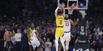 Pacers logran histórica remontada y vencen a Knicks en tiempo extra