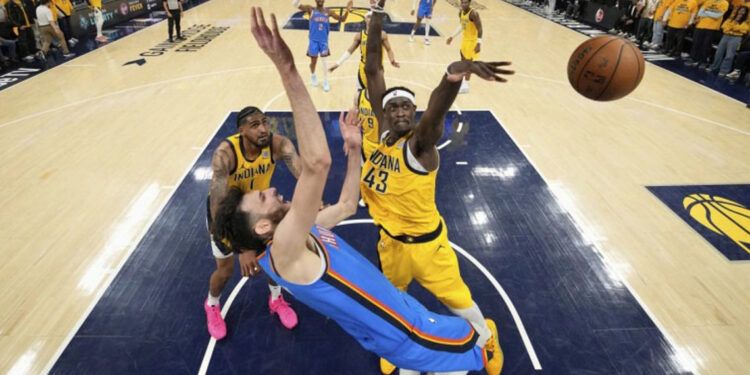 Pacers vencen al Thunder y retoman ventaja en la Final de la NBA