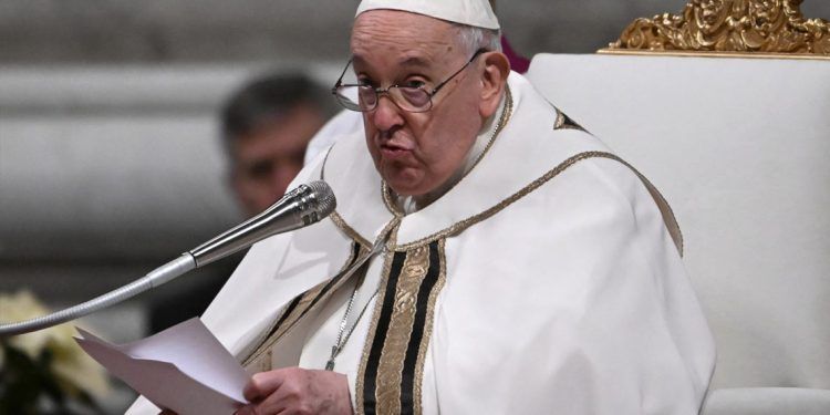 Papa Francisco critica políticas antimigrantes en EE.UU.