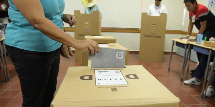 Partidos esperan diálogo con JCE por candidaturas independientes