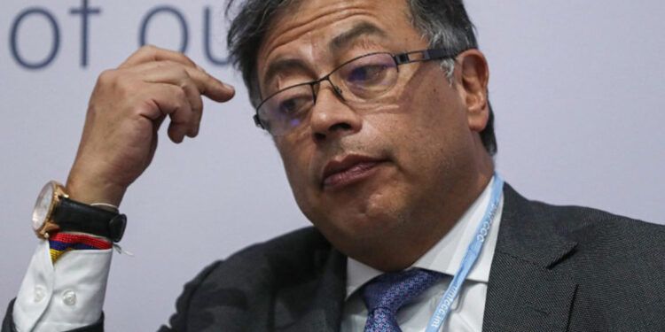 Petro: La inmigración no se resuelve con deportaciones