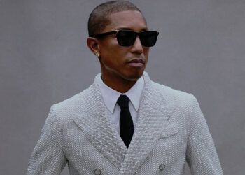 Pharrell deslumbra en la Met Gala con traje de 15,000 perlas