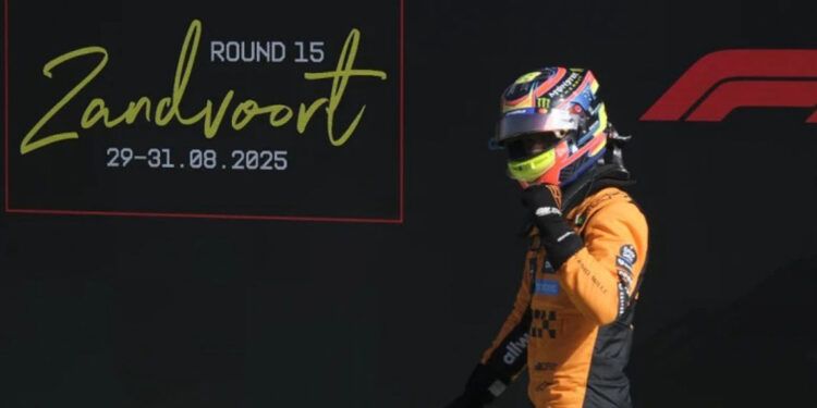 Piastri logra la pole en Países Bajos y supera a Norris por milésimas