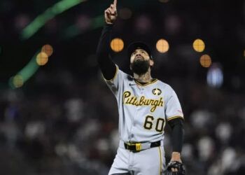 Piratas ganan cuarto juego y Peguero conecta jonrón tras dos años