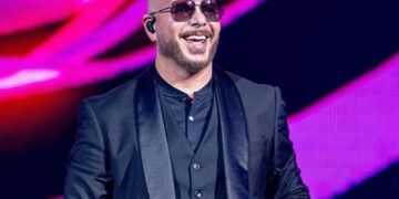 Pitbull intentará récord Guinness con calvas postizas