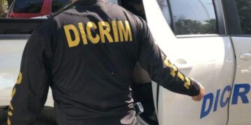 Policía busca a tres hombres por delitos tecnológicos y asociación