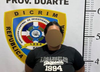 Policía Cibernética arresta a mujer por extorsión en Facebook y WhatsApp