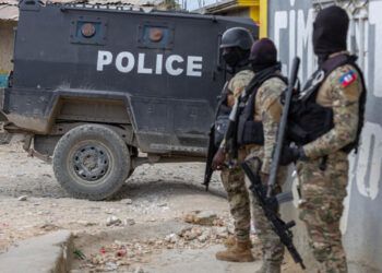 Policía de Haití abate a miembros de bandas en Petion-ville